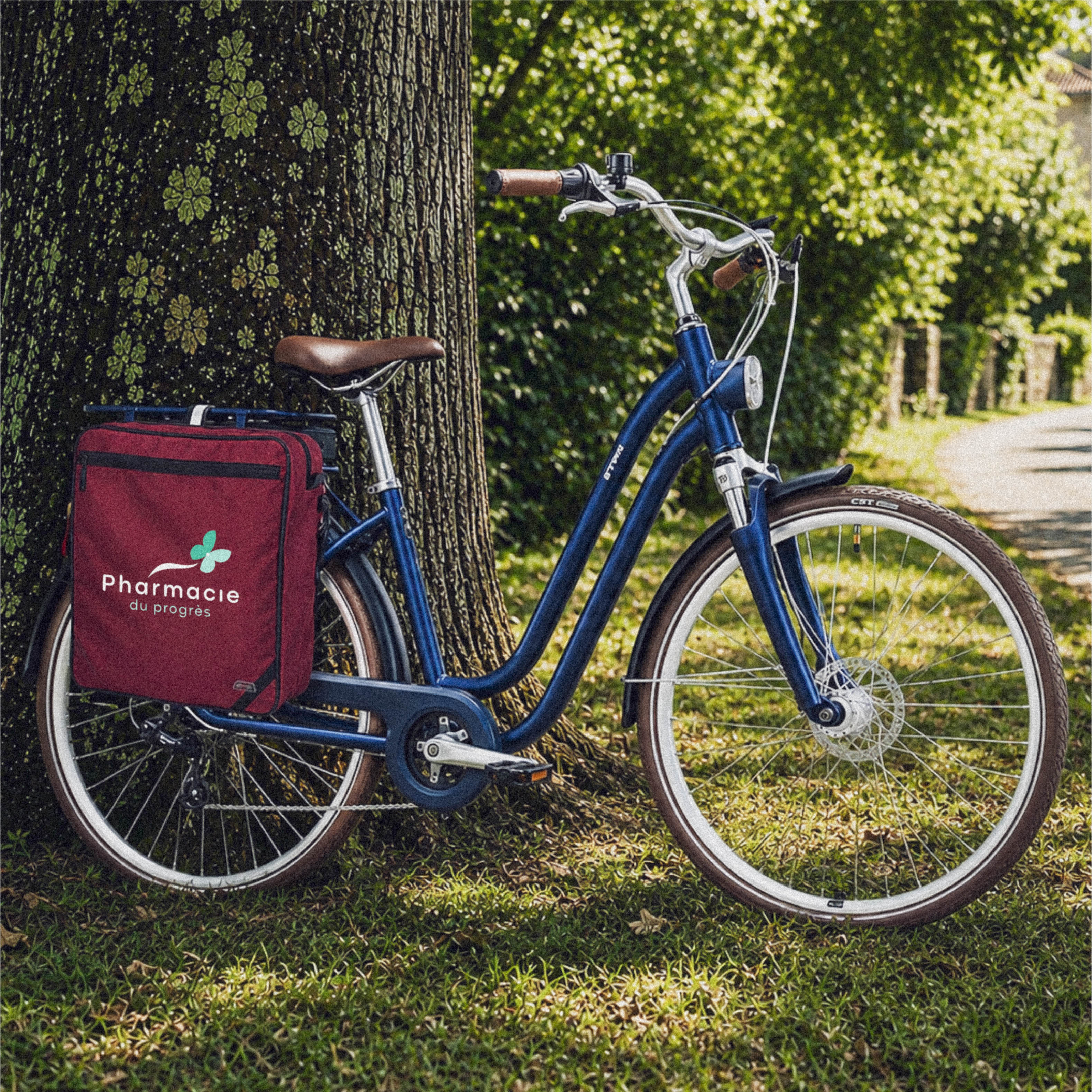 Livraison de proximité à vélo – Pharmacie du Progrès